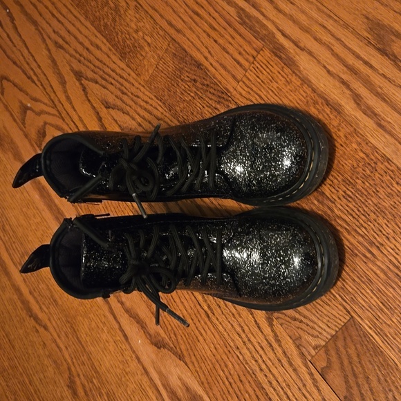 NWOT Youth 1460 Glitter lace up boot - Picture 1 of 9